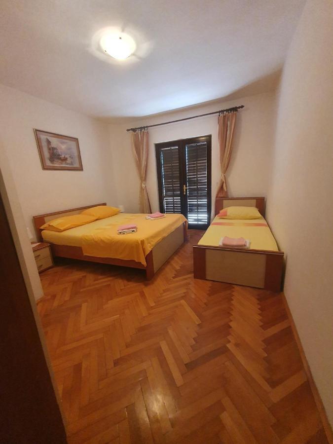 Apartments Karlo Omiš Dış mekan fotoğraf