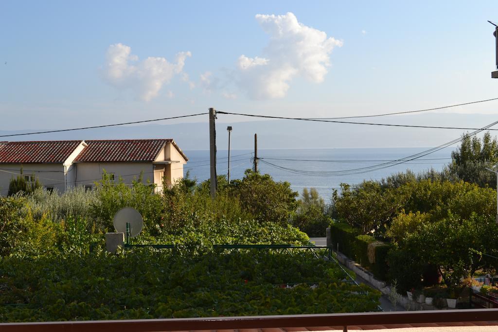 Apartments Karlo Omiš Dış mekan fotoğraf